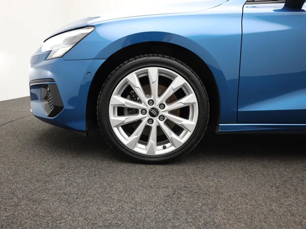 AUDI A3 Sportback (2021) — foto 3 van 19