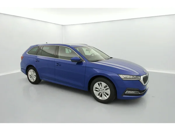 SKODA Octavia Combi (2022) — foto 23 van 35