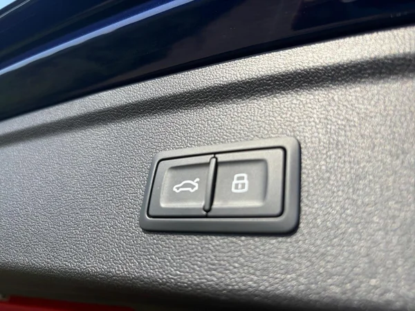AUDI A3 Sportback PHEV (2025) — foto 9 van 19