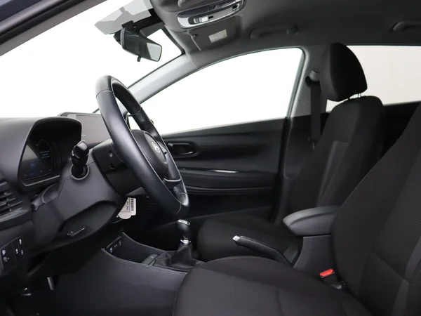 HYUNDAI i20 (2025) — foto 2 van 27