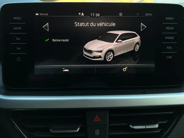 SKODA Scala (2024) — foto 11 van 25