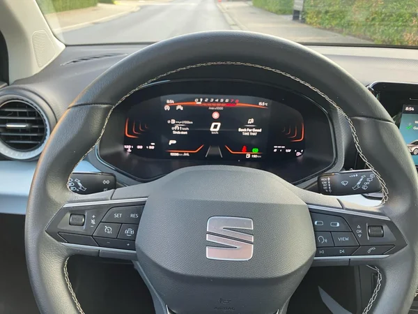 SEAT Arona (2025) — foto 5 van 24