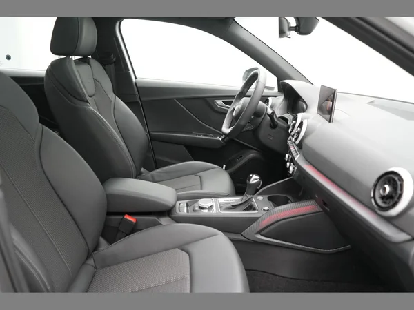 AUDI Q2 (2023) — foto 13 van 29
