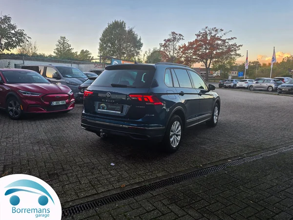 Volkswagen Tiguan (2023) — foto 2 van 40