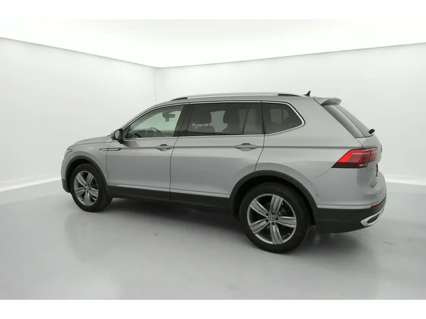 VOLKSWAGEN Tiguan Allspace (2021) — foto 36 van 36