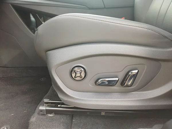 MG MGS9 (2026) — foto 7 van 19