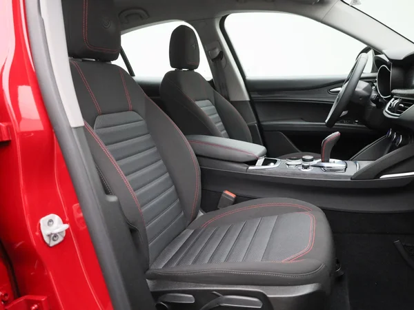 Alfa Romeo Stelvio (2022) — foto 30 van 44