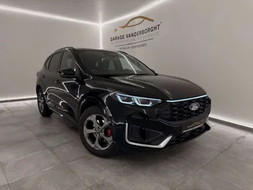 Ford Kuga 07ee902c-2ecc-4492-b87b-4f4e5250b3bf