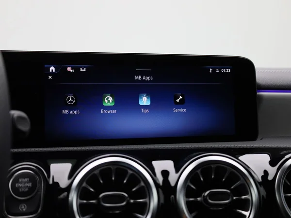 Mercedes-Benz CLA (2025) — foto 19 van 40