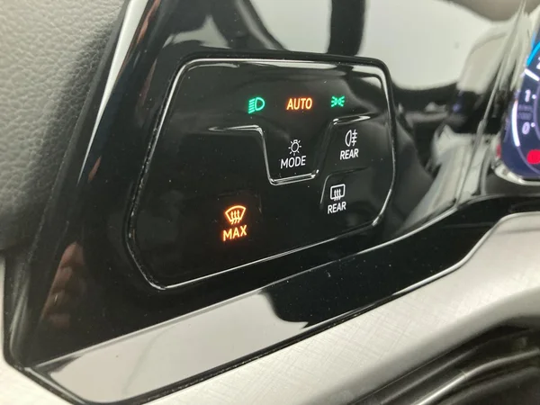 VOLKSWAGEN Golf VIII SW (2022) — foto 19 van 35