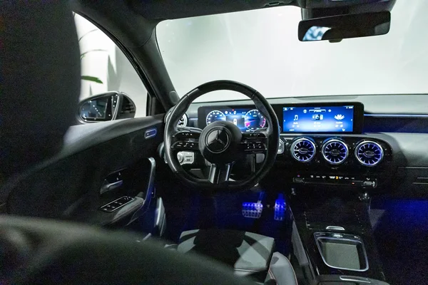 Mercedes-Benz A-Klasse (2023) — foto 14 van 34