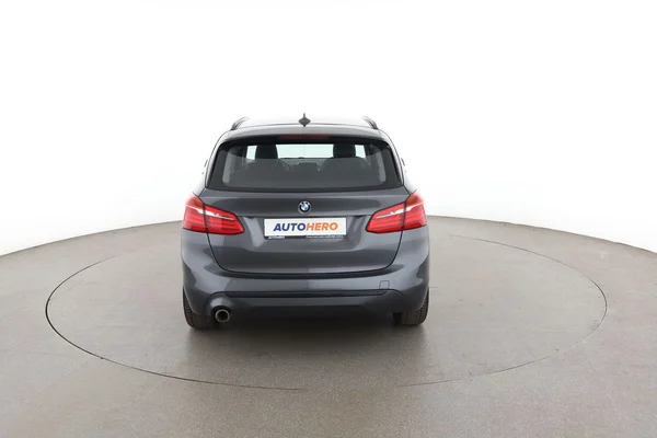 BMW 2-serie (2019) — foto 11 van 16