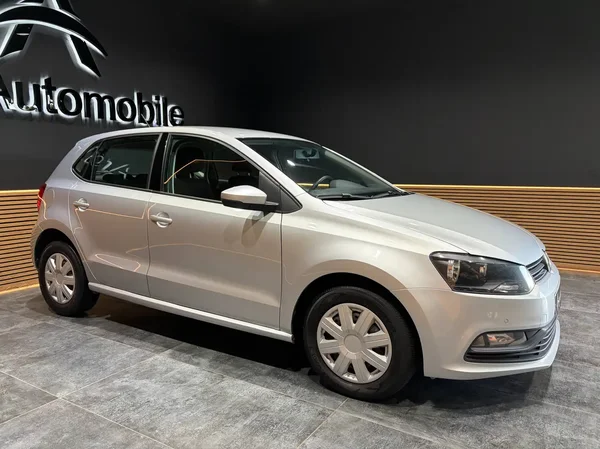 Volkswagen Polo (2016) — foto 14 van 22