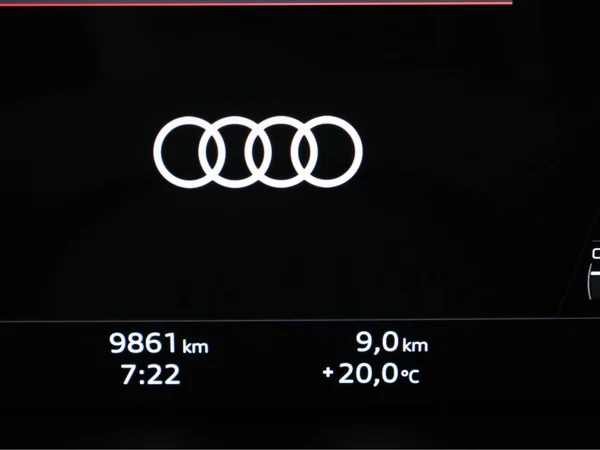 AUDI RS e-tron GT (2025) — foto 11 van 26