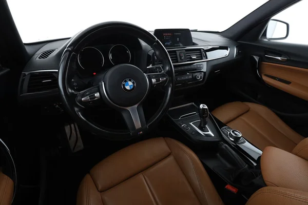 BMW 1-serie (2018) — foto 2 van 16