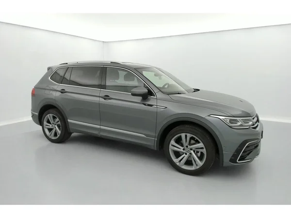 VOLKSWAGEN Tiguan Allspace (2022) — foto 27 van 34