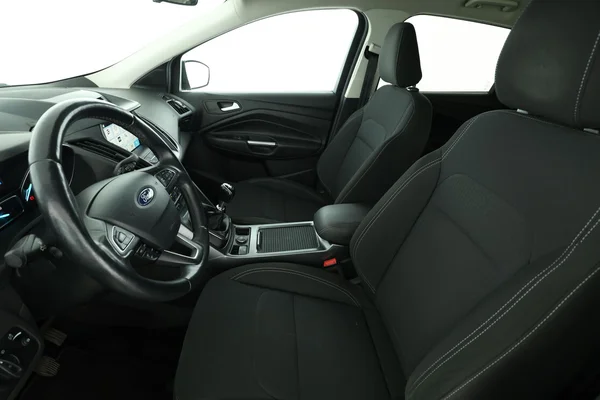 Ford Kuga (2018) — foto 16 van 16