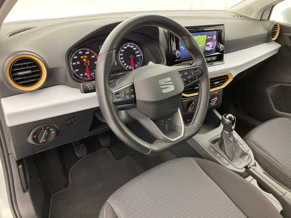 SEAT Ibiza 5P/D (2022) — foto 18 van 36