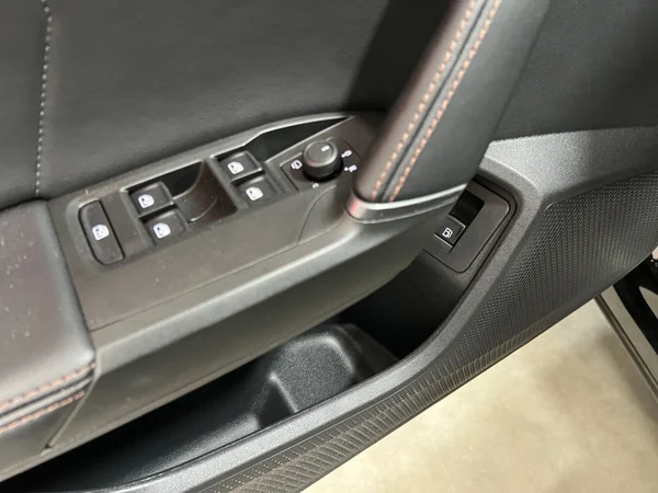 Cupra Formentor (2024) — foto 10 van 29