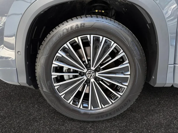 VOLKSWAGEN Tayron (2025) — foto 9 van 20