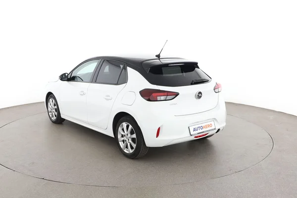 Opel Corsa (2021) — foto 10 van 16