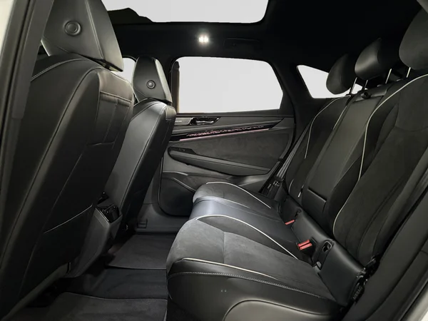 VOLKSWAGEN ID.7 (2025) — foto 10 van 24