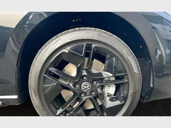 Volkswagen Passat Variant eHybrid (2026) — foto 23 van 24