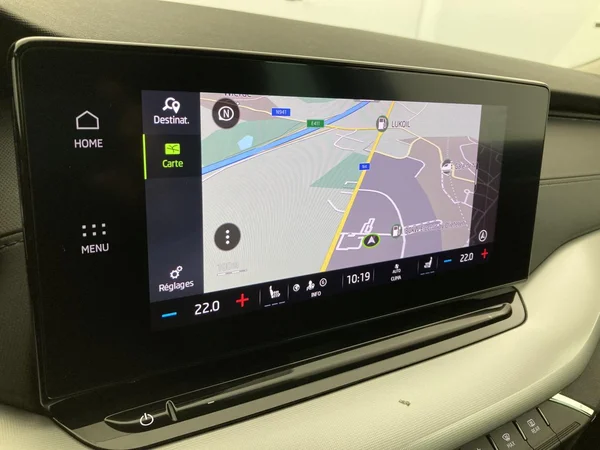 SKODA Octavia Combi Dsl (2022) — foto 16 van 36