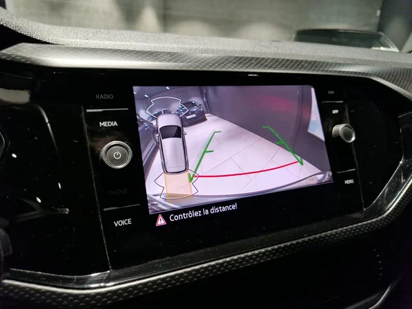 VOLKSWAGEN T-Cross (2021) — foto 18 van 20