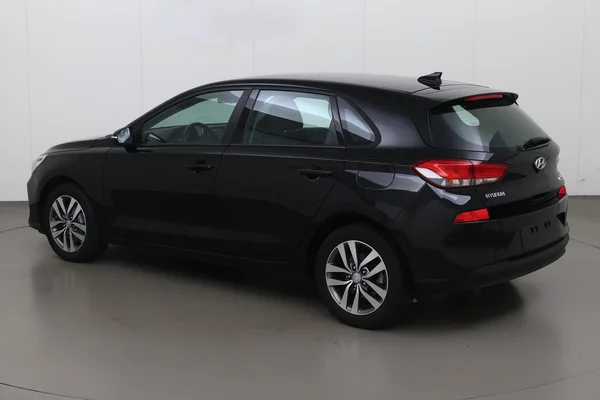 Hyundai i30 (2019) — foto 18 van 24