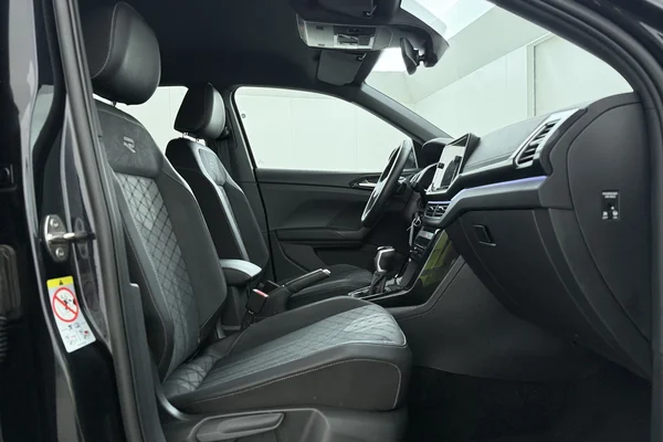 Volkswagen T-Cross (2025) — foto 18 van 20