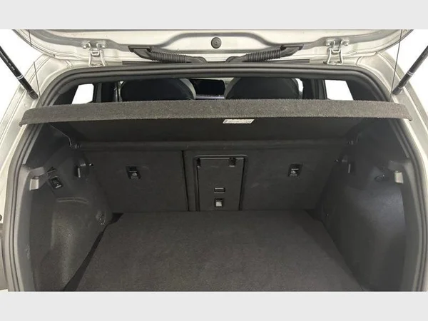 Volkswagen Golf VIII (2023) — foto 7 van 21