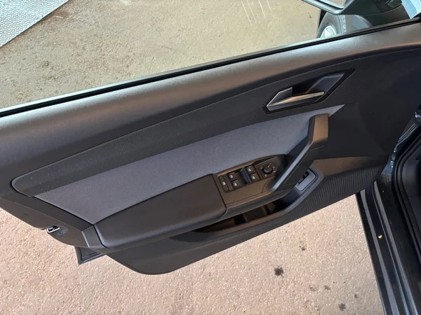 SEAT Leon ST (2025) — foto 14 van 24