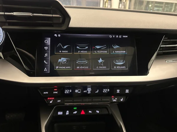 AUDI A3 Sportback PHEV (2025) — foto 19 van 19