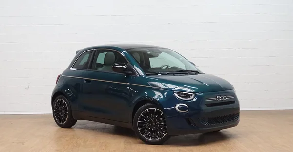 Fiat 500 (2026) — foto 12 van 24