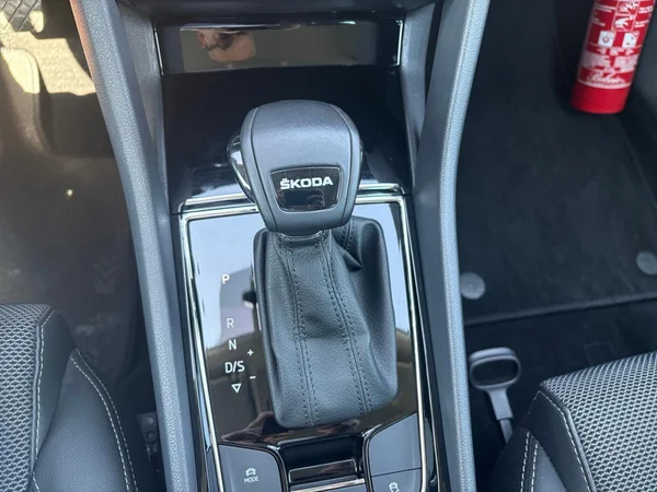 SKODA Kodiaq (2024) — foto 6 van 23