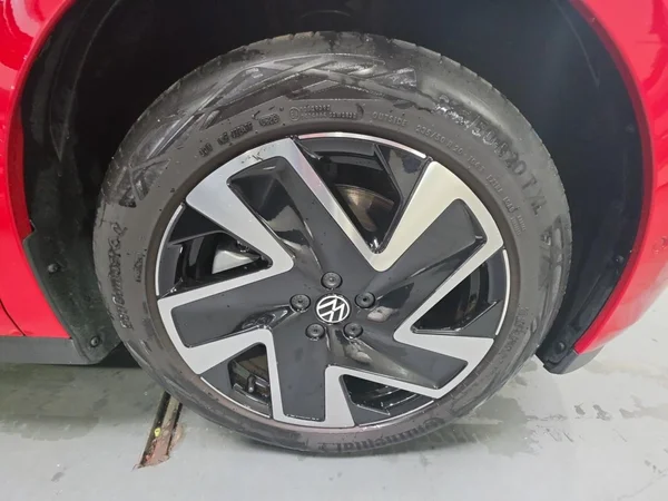 VOLKSWAGEN ID.Buzz Lwb (2026) — foto 17 van 24
