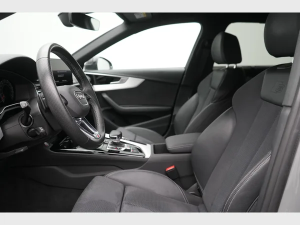 AUDI S4 Avant (2022) — foto 7 van 30