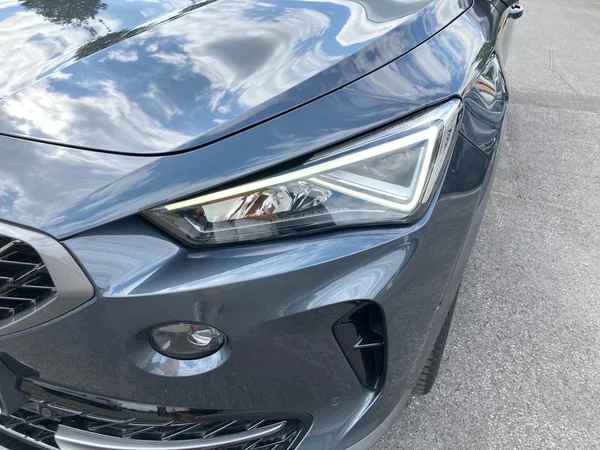CUPRA Formentor (2022) — foto 16 van 25