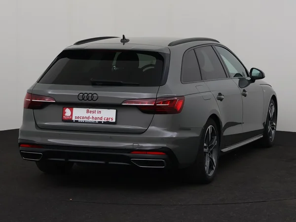 AUDI A4 (2023) — foto 23 van 30