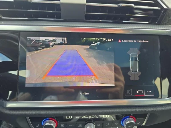 AUDI Q3 Sportback (2021) — foto 11 van 31