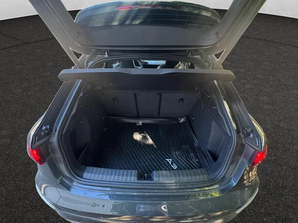 AUDI A3 Allstreet (2025) — foto 14 van 21