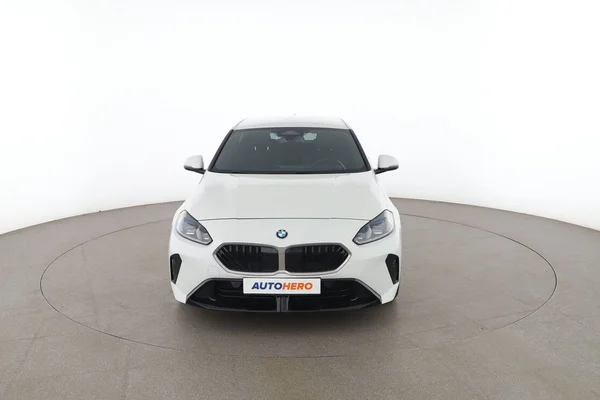 BMW 1-serie (2024) — foto 15 van 16
