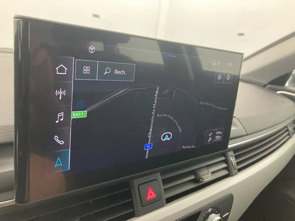 AUDI A4 Avant (2021) — foto 6 van 36