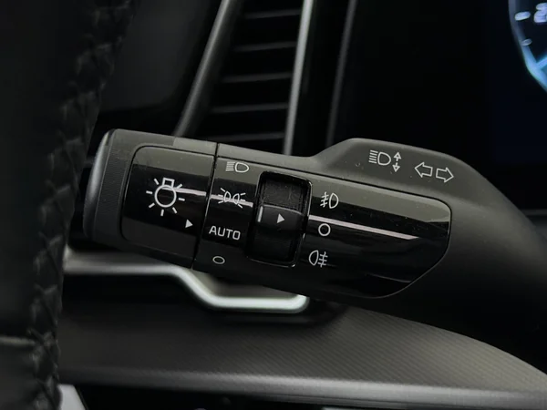 KIA Sportage (2022) — foto 16 van 36
