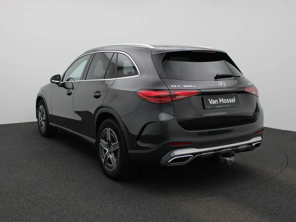Mercedes-Benz GLC (2025) — foto 12 van 49