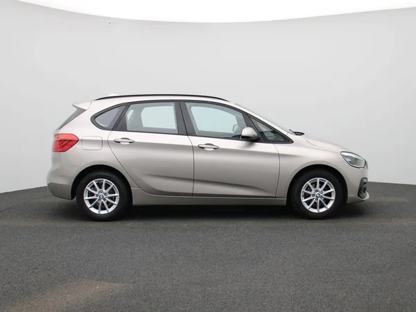 BMW 2 Reeks (2021) — foto 33 van 36