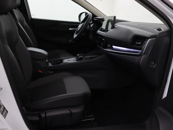 NISSAN Qashqai (2025) — foto 3 van 30