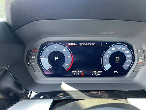 AUDI A3 Sportback (2024) — foto 7 van 19