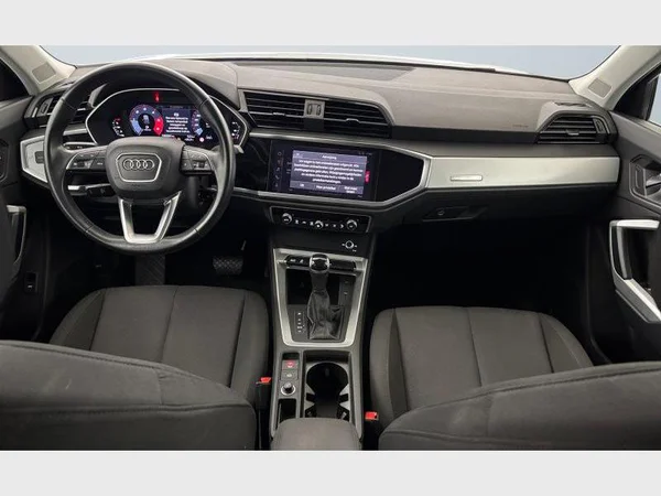 Audi Q3 Sportback (2021) — foto 2 van 15